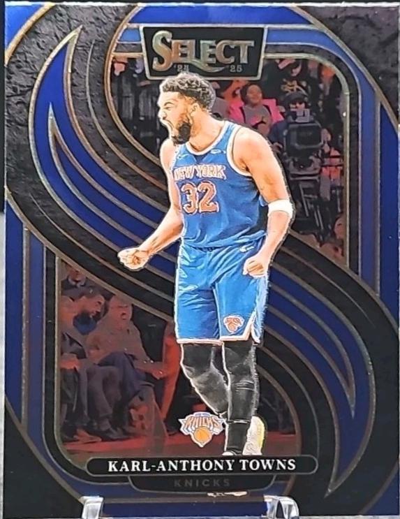 Karl-Anthony Towns [Blue] #114