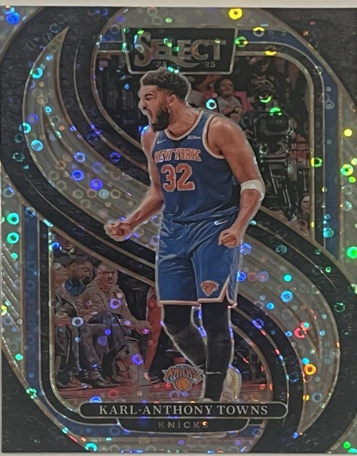 Karl-Anthony Towns [Disco Prizm] #114
