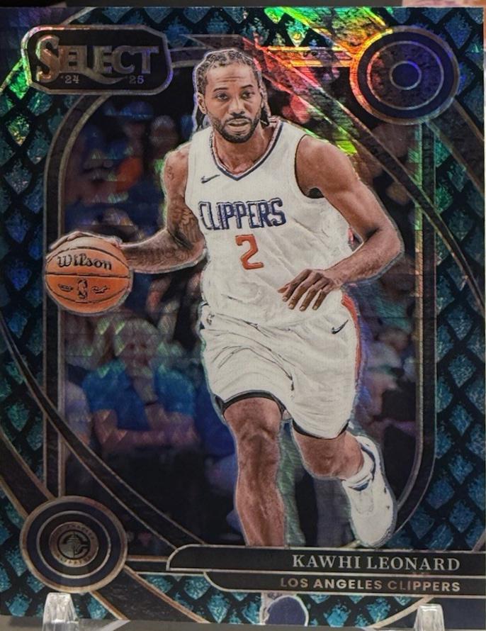 Kawhi Leonard [Dragon Scale Prizm] #237