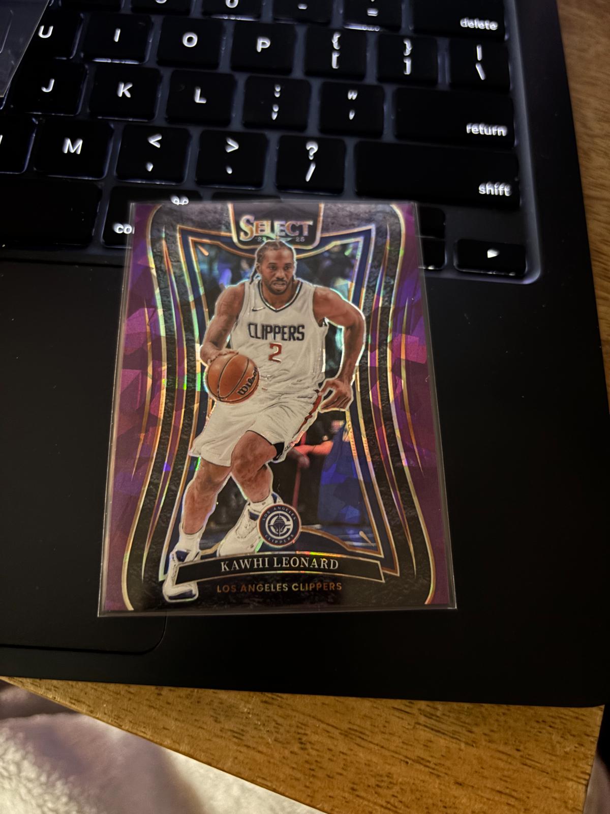 Kawhi Leonard [Purple Cracked Ice Prizm] #350