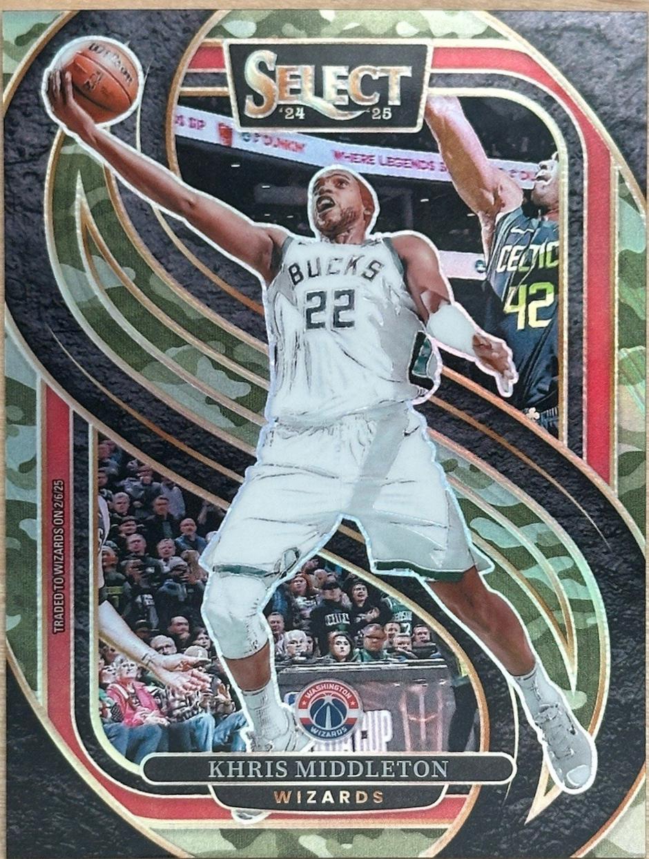 Khris Middleton [Green Camo Prizm] #161