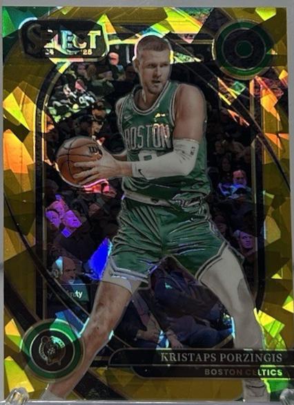 Kristaps Porzingis [Gold Cracked ice Prizm] #232