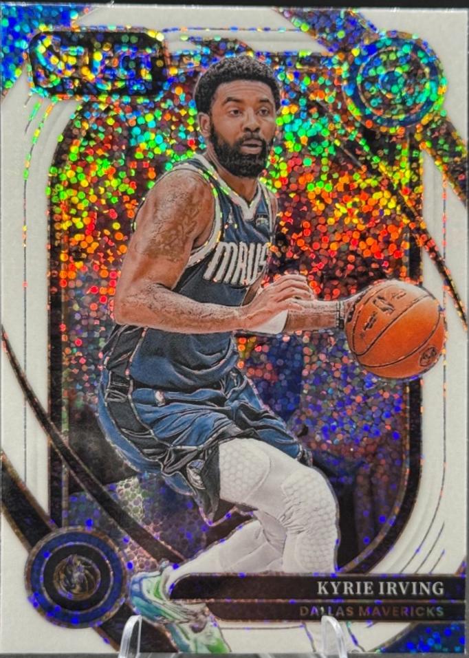 Kyrie Irving [White Sparkle Prizm] #263