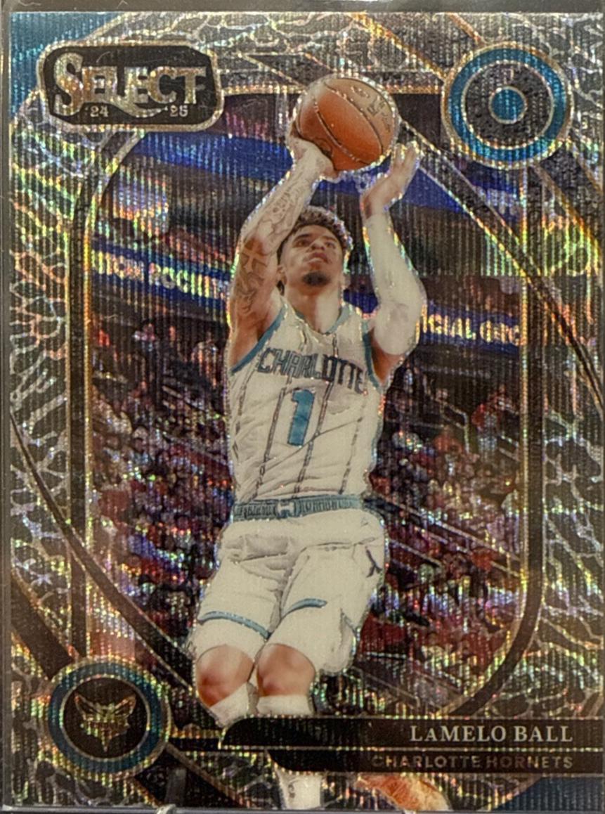LaMelo Ball [Elephant Prizm] #256