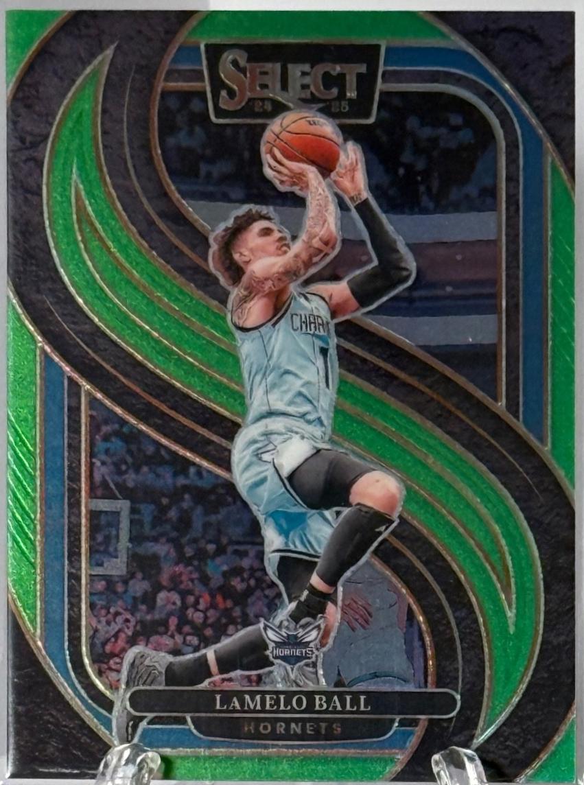 LaMelo Ball [Neon Green Prizm] #147