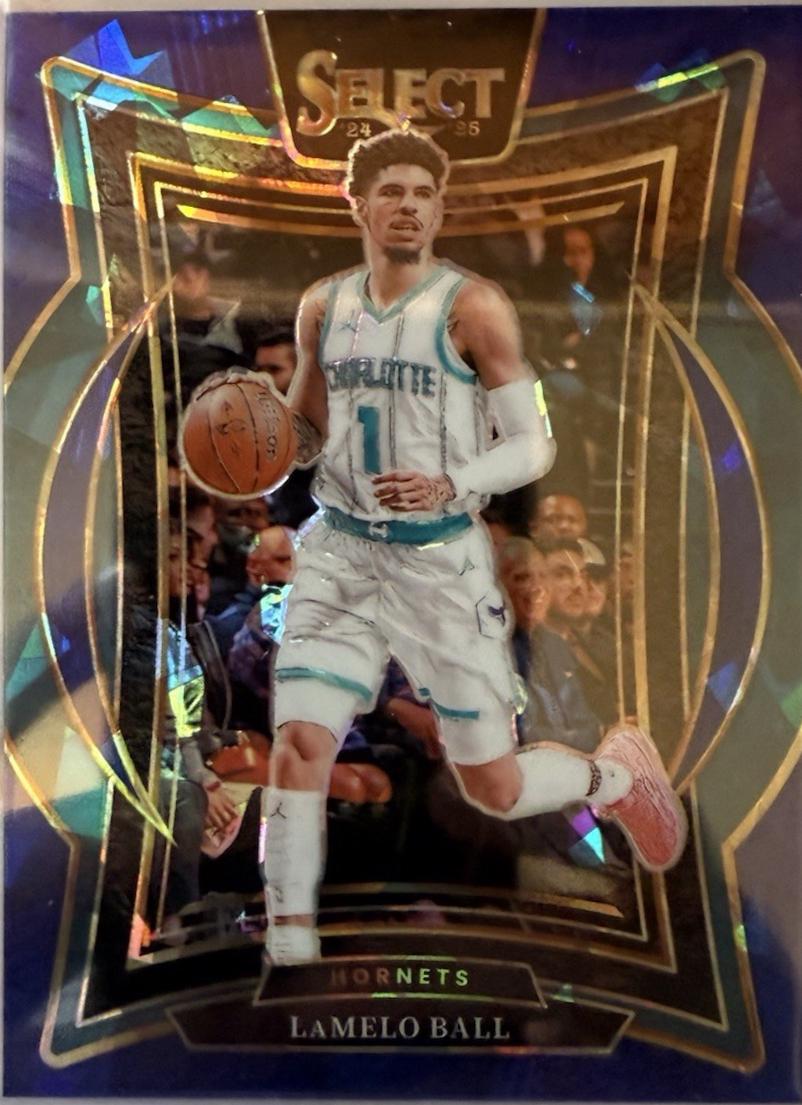 LaMelo Ball [Purple Cracked Ice Prizm] #31