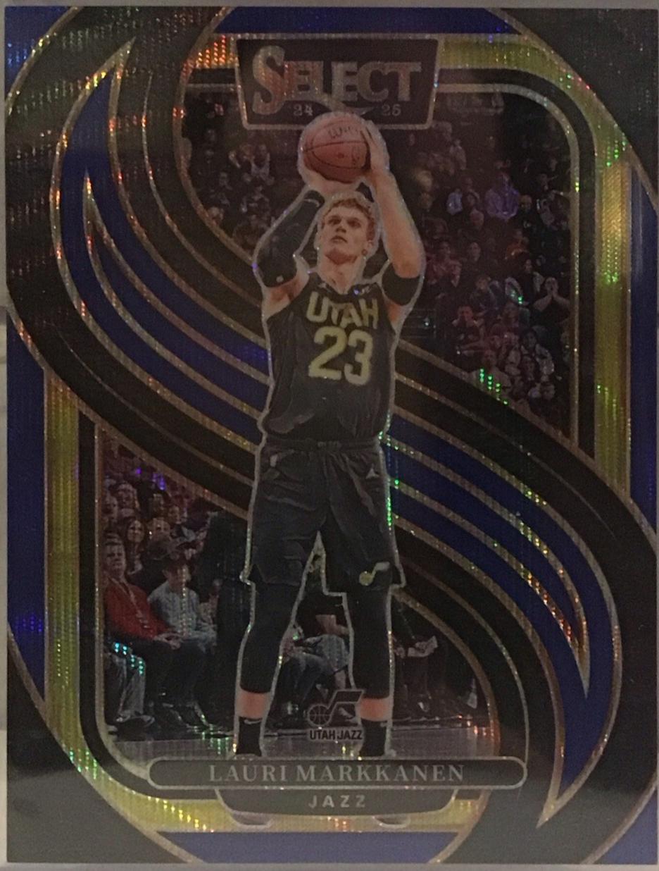 Lauri Markkanen [Blue Wave Prizm] #136