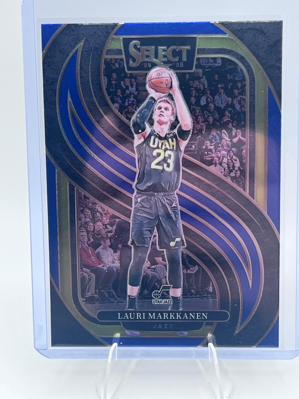 Lauri Markkanen [Blue] #136