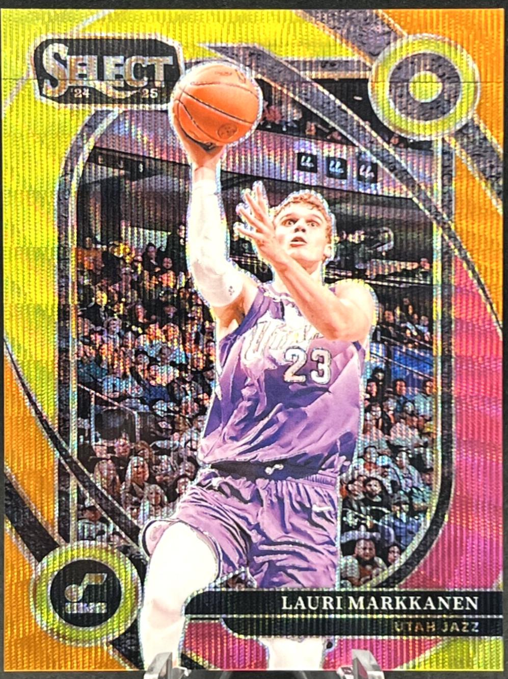 Lauri Markkanen [Multi Wave Prizm] #205