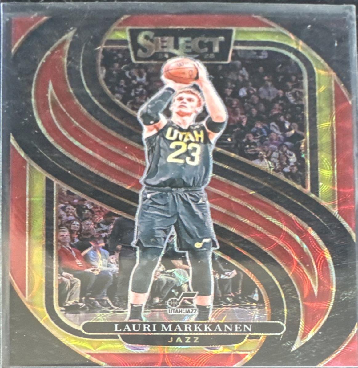 Lauri Markkanen [Red Scope Prizm] #136