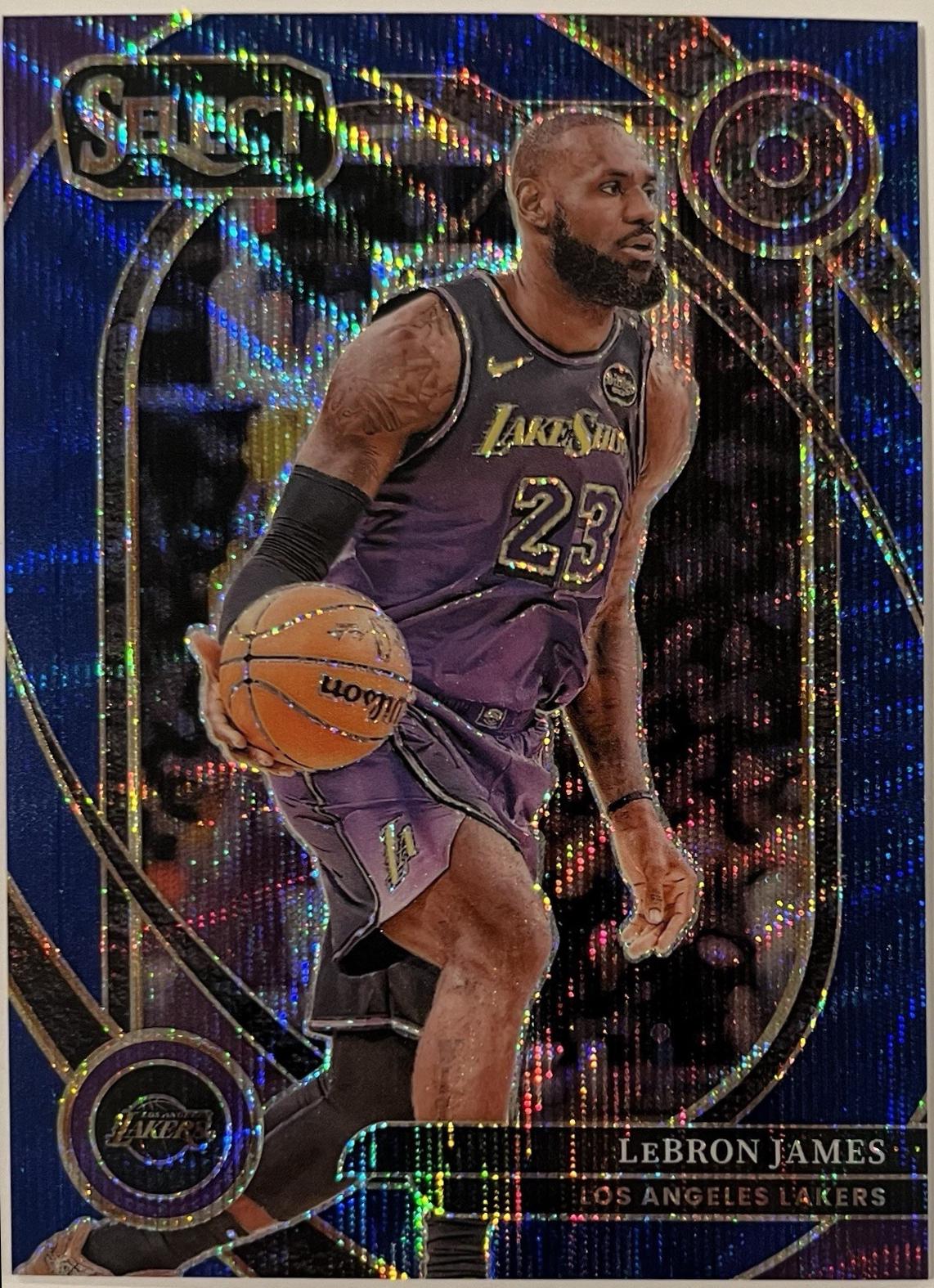 LeBron James [Blue Wave Prizm] #241