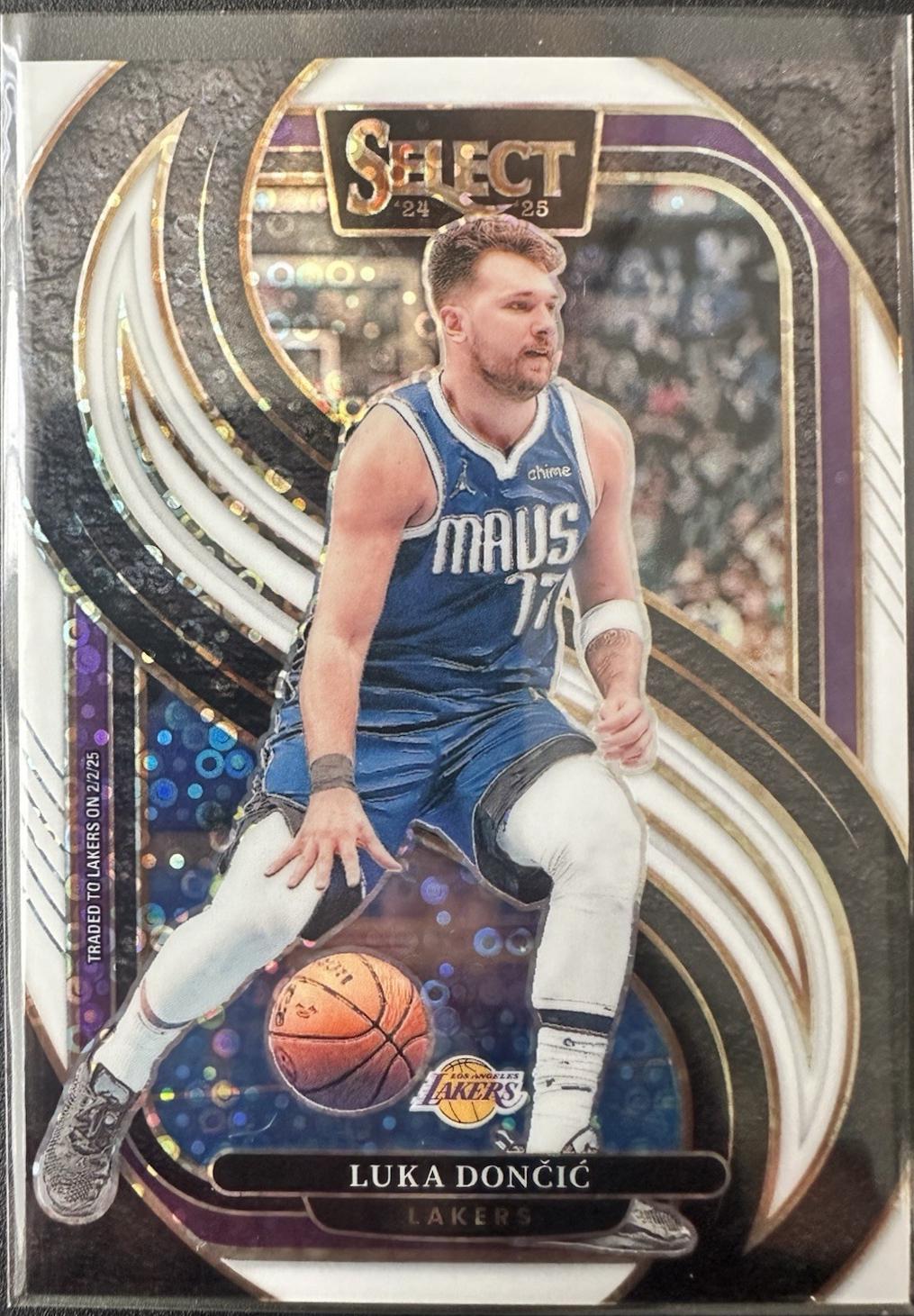 Luka Doncic [White Disco Prizm] #141