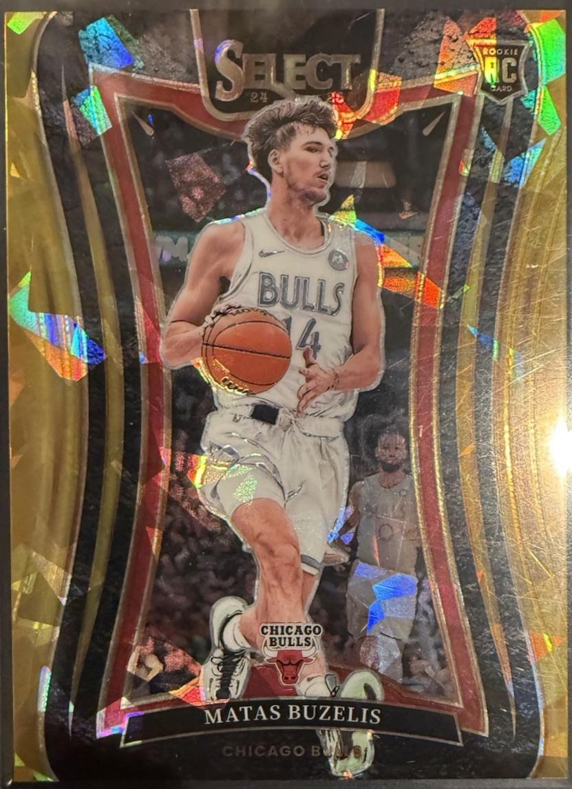 Matas Buzelis [Gold Cracked Ice Prizm] #384