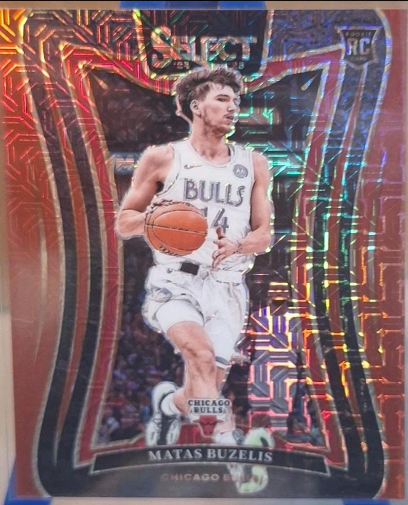 Matas Buzelis [Red Mojo Prizm] #384