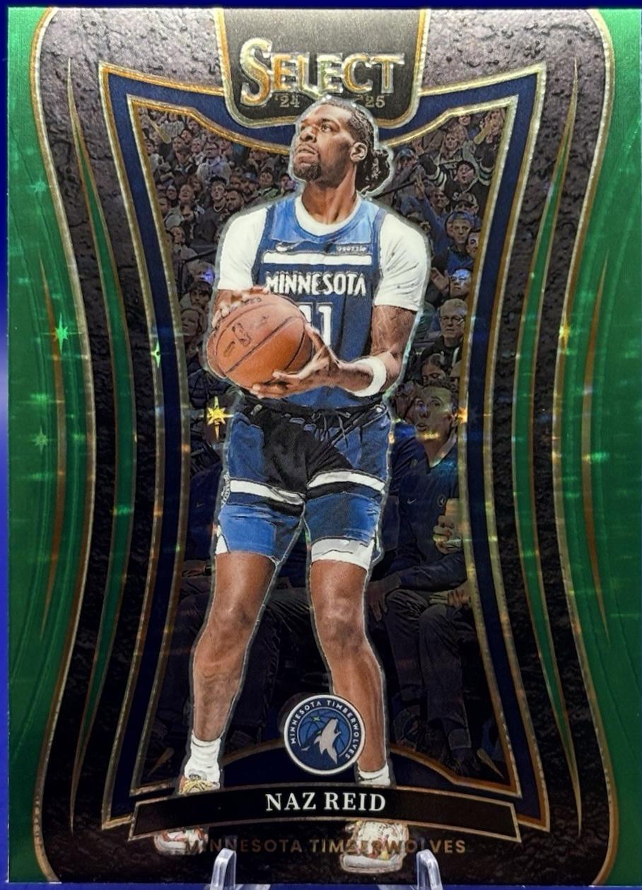 Naz Reid [Green Stars Prizm] #331