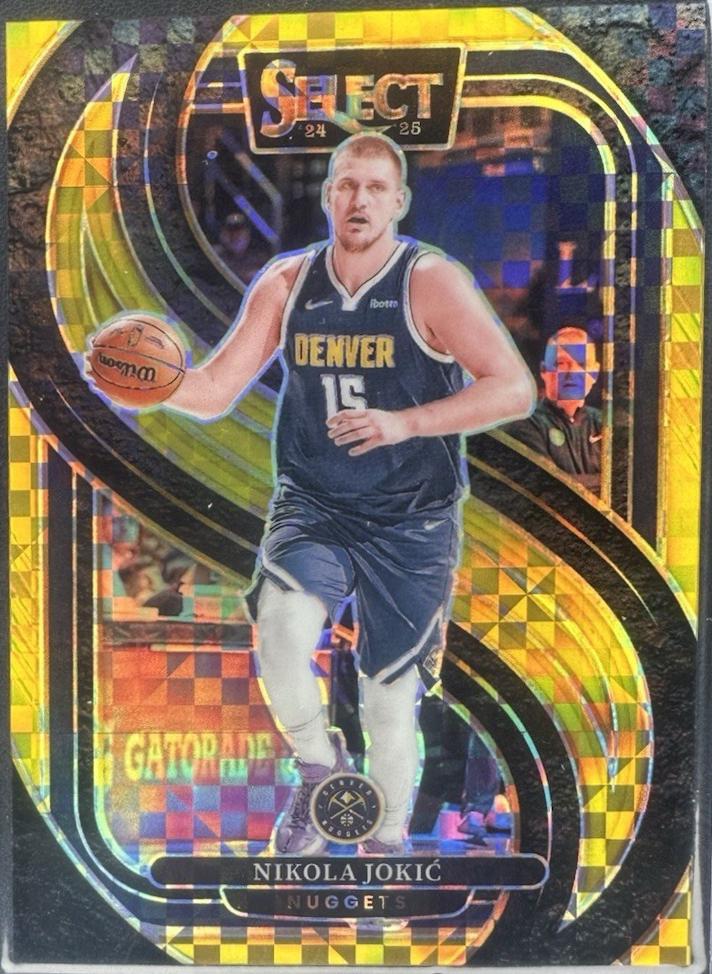 Nikola Jokic [Gold Prizm] #140