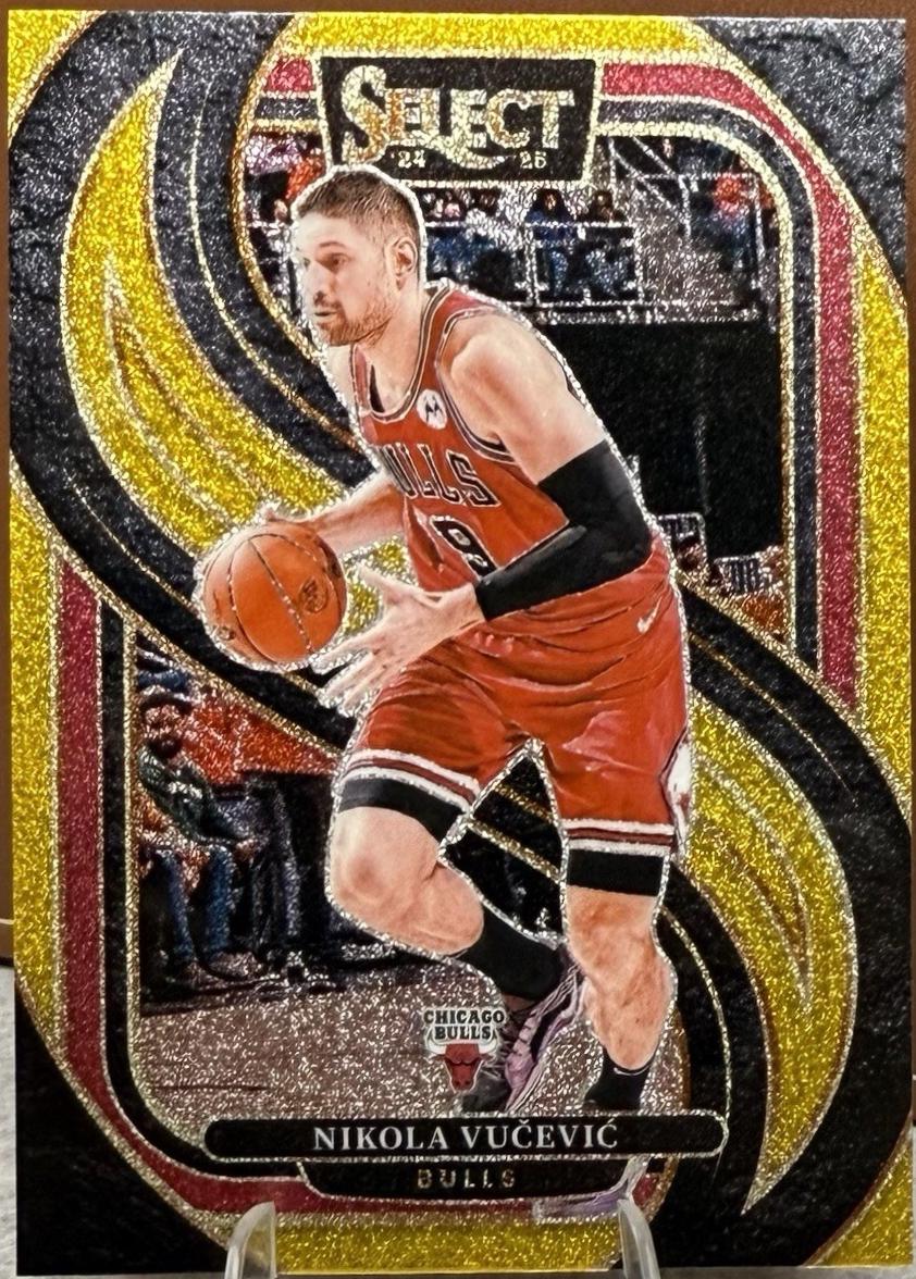 Nikola Vucevic [Gold Glitter Prizm] #117