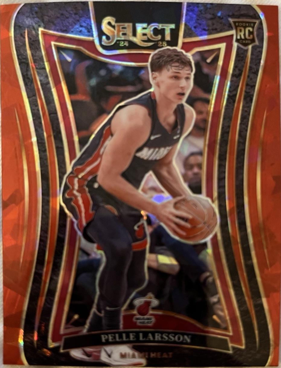 Pelle Larsson [Red Cracked Ice Prizm] #400