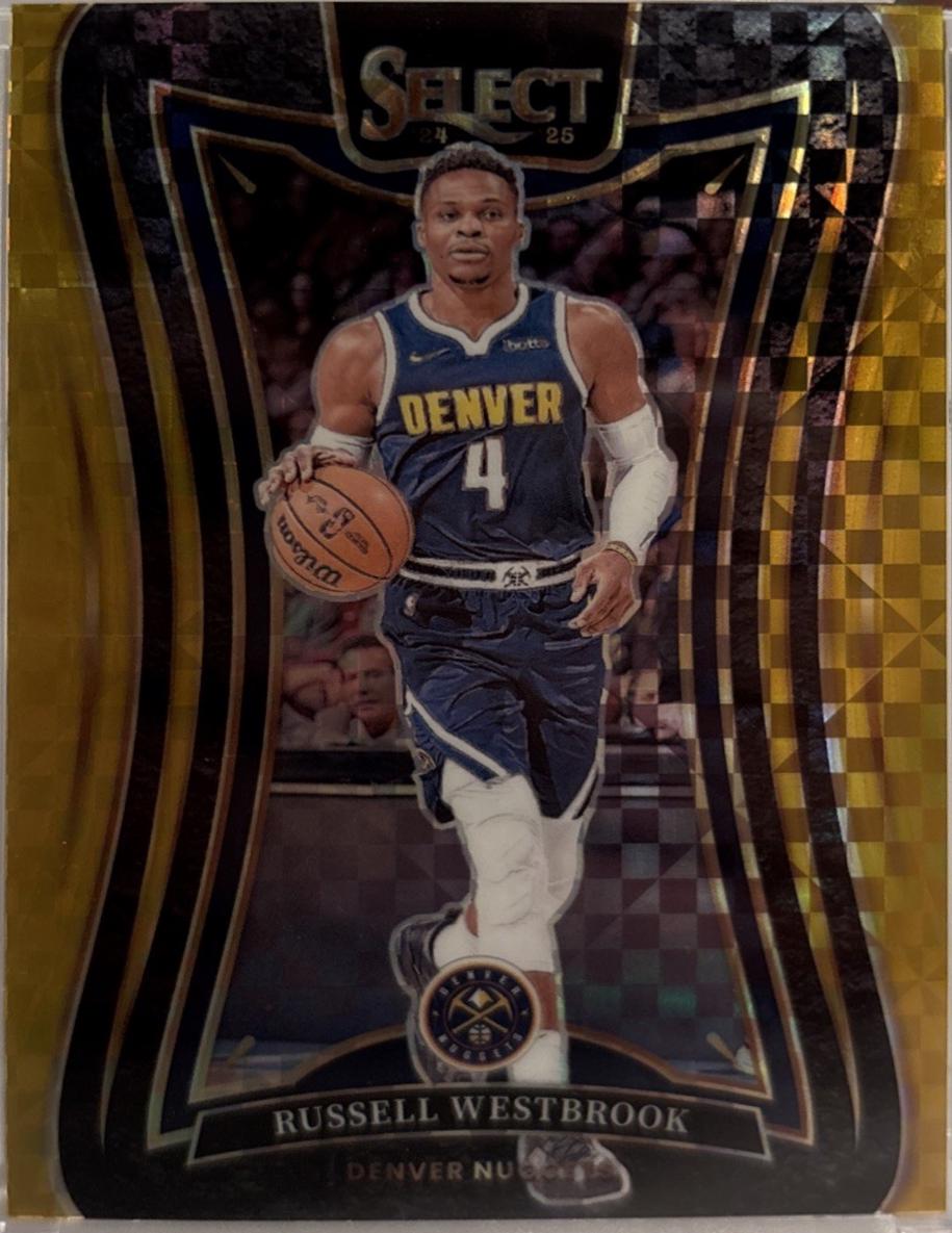 Russell Westbrook [Gold Prizm] #311