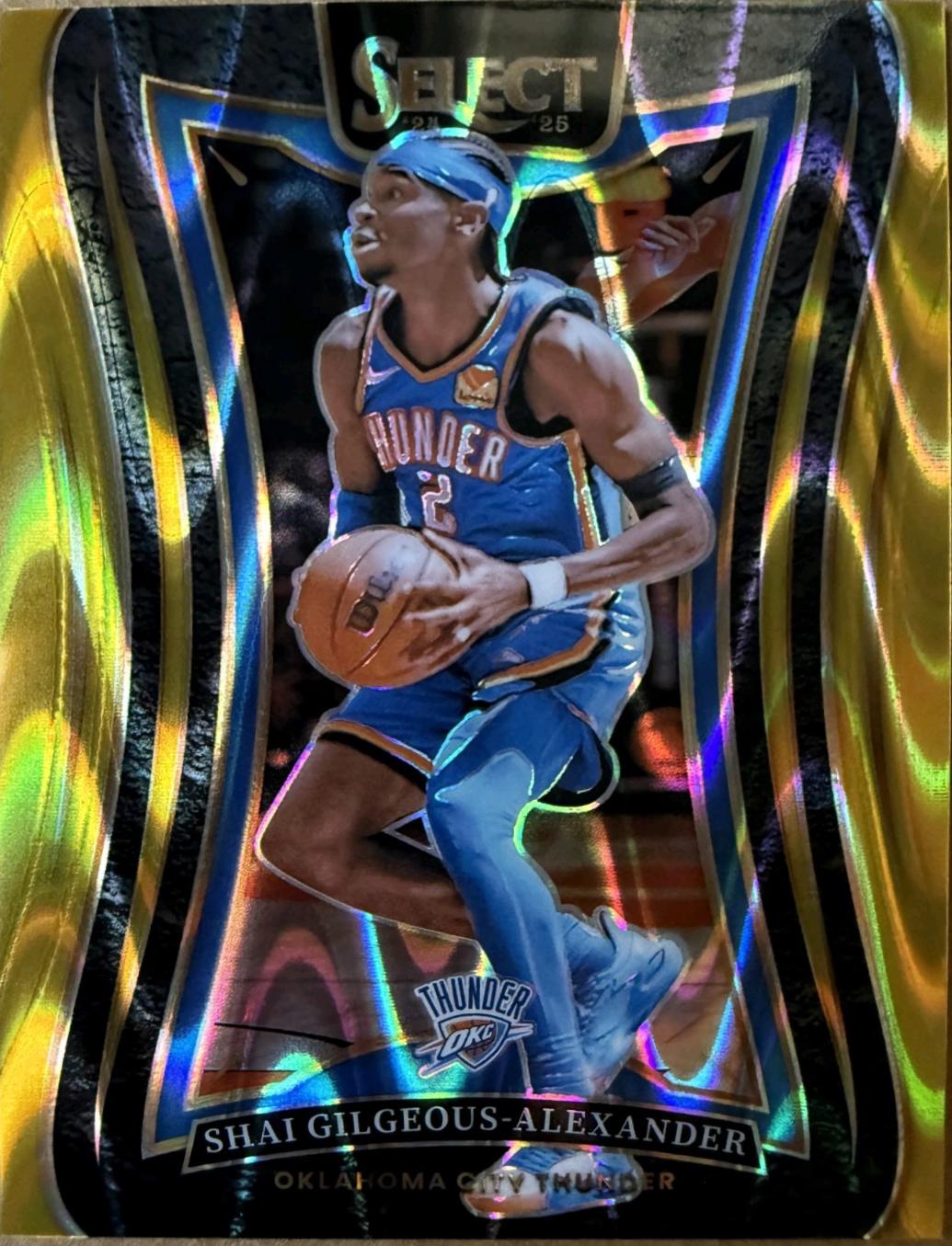 Shai Gilgeous-Alexander [Gold Prizm] #319