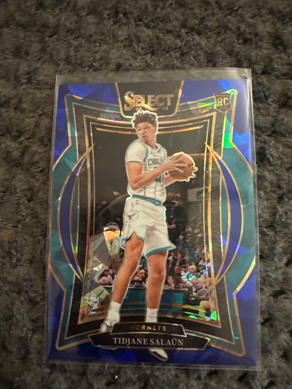 Tidjane Salaun [Blue Cracked Ice Prizm] #95