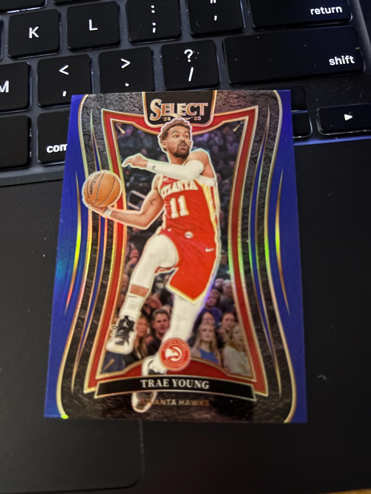 Trae Young [Blue Prizm] #341