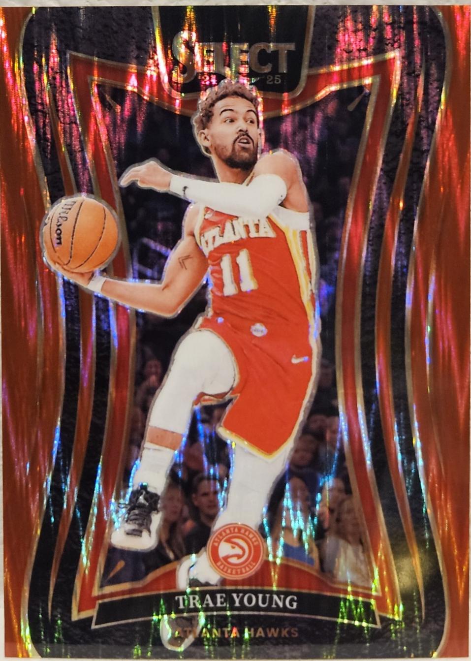 Trae Young [Red Flash Prizm] #341