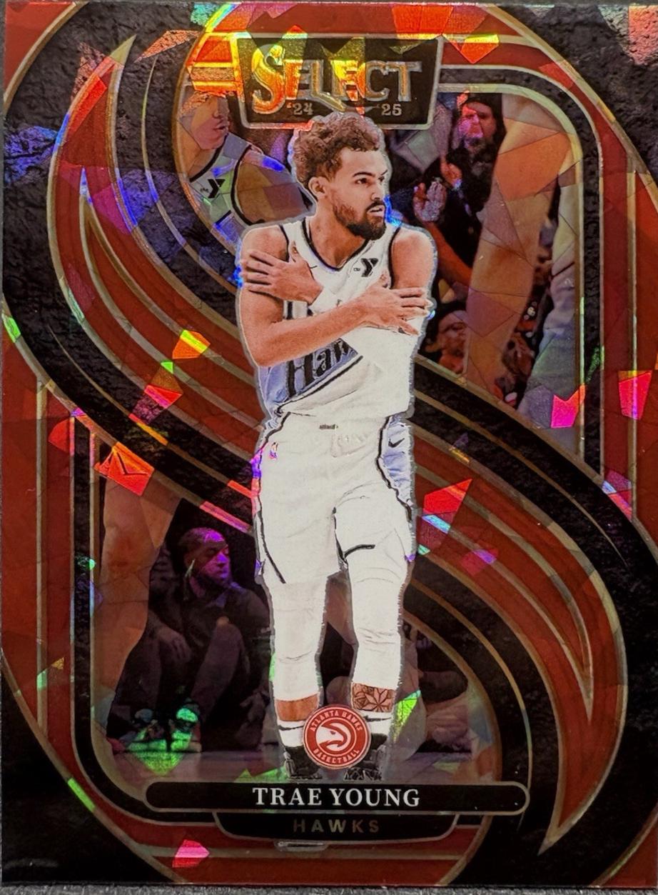 Trae Young [Red Prizm] #123