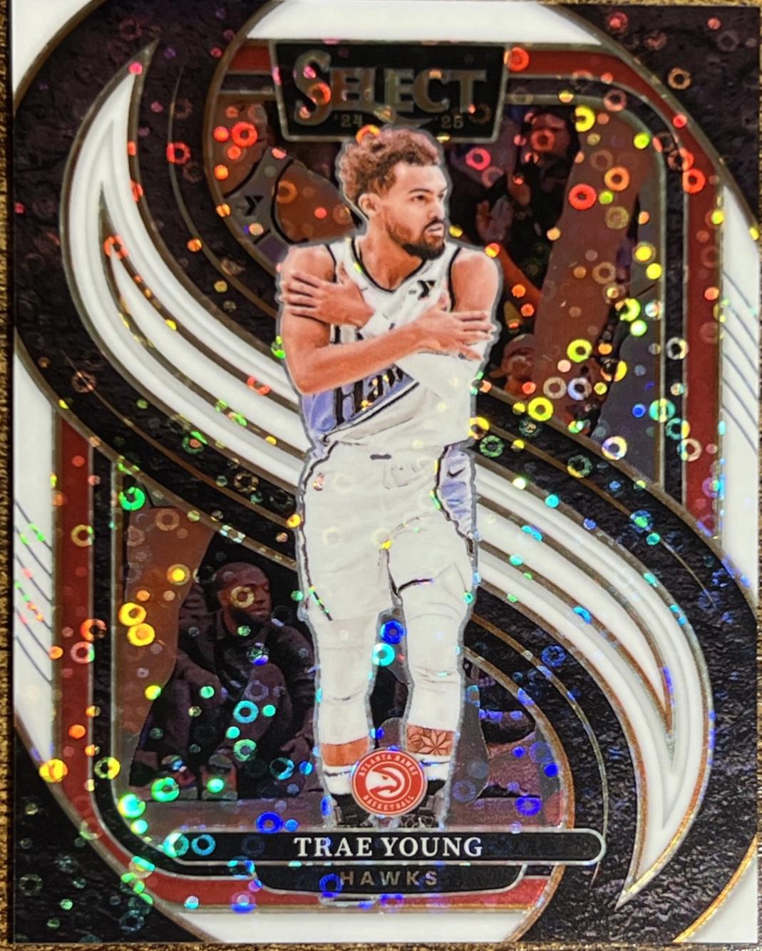 Trae Young [White Disco Prizm] #123