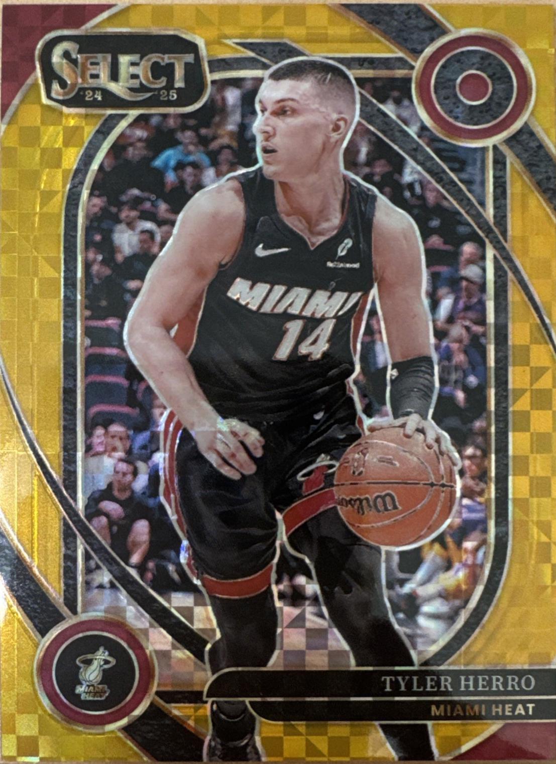 Tyler Herro [Gold Prizm] #218