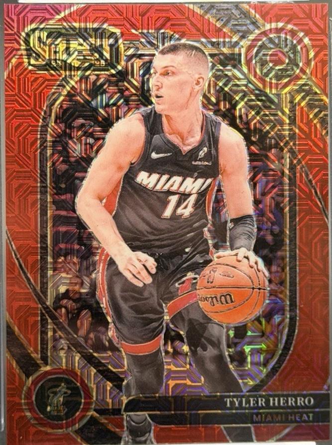 Tyler Herro [Red Mojo Prizm] #218