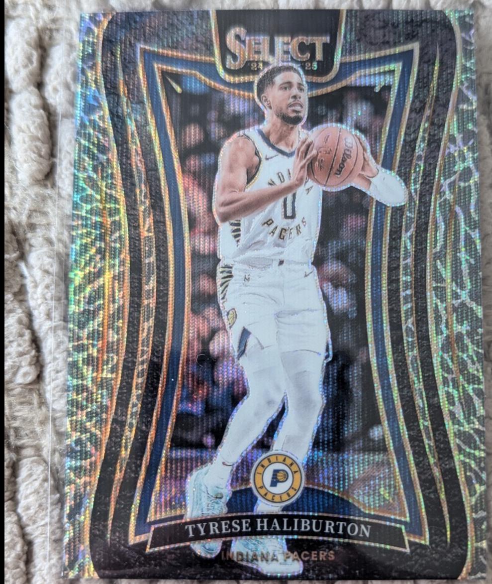 Tyrese Haliburton [Elephant Prizm] #220