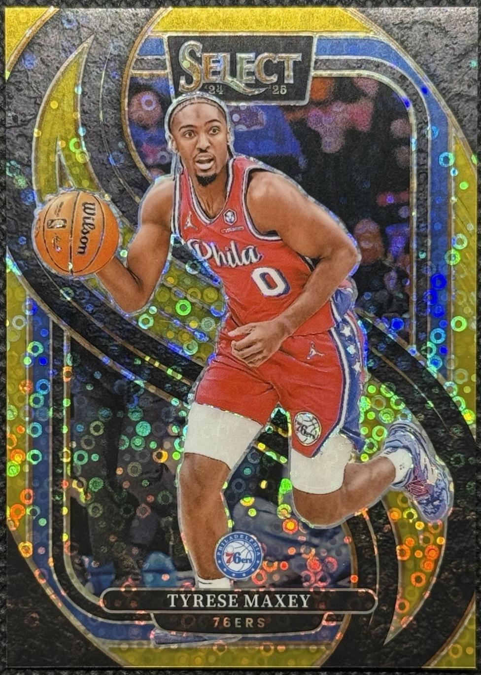 Tyrese Maxey [Gold Disco Prizm] #156
