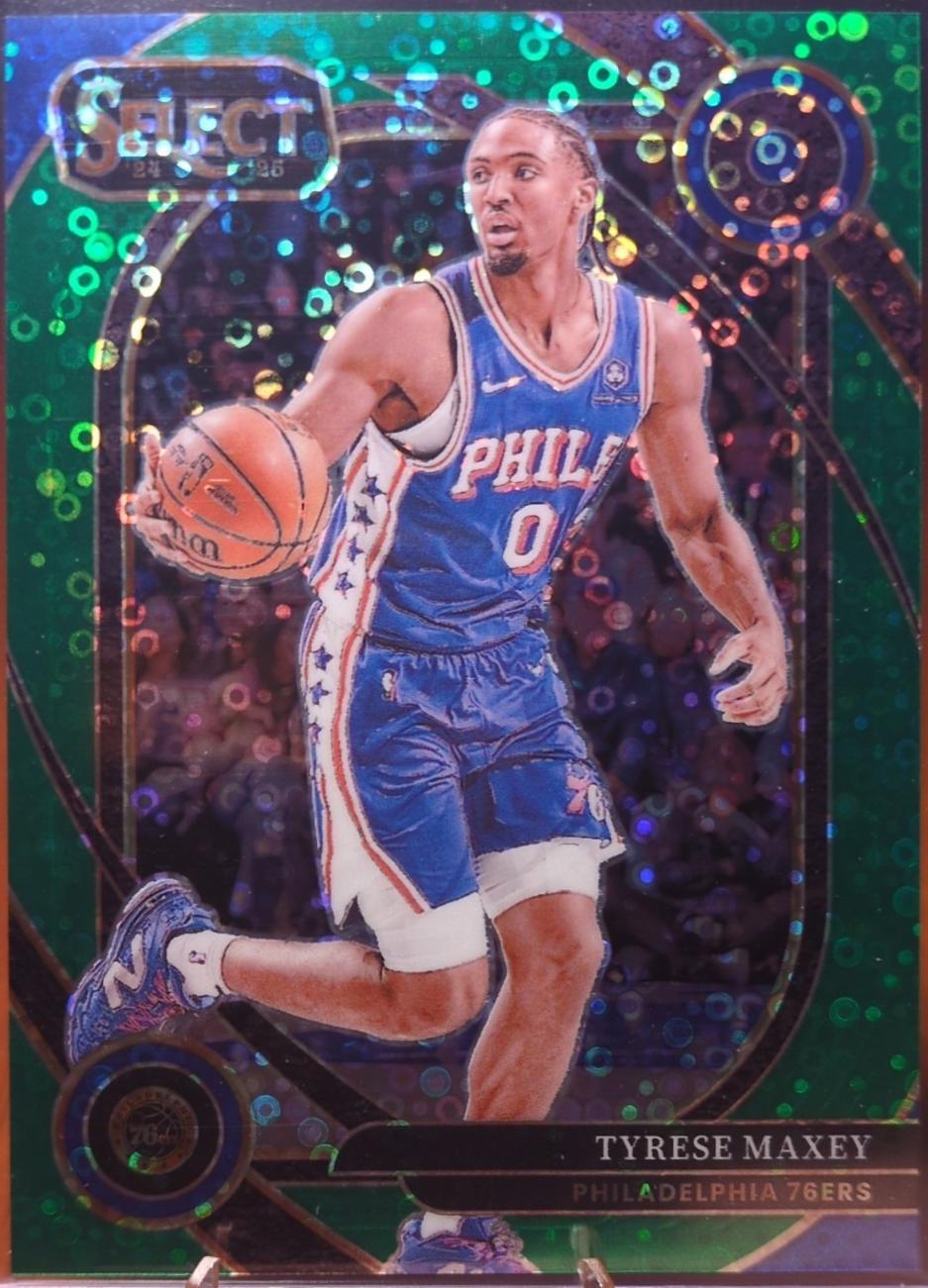 Tyrese Maxey [Green Disco Prizm] #243