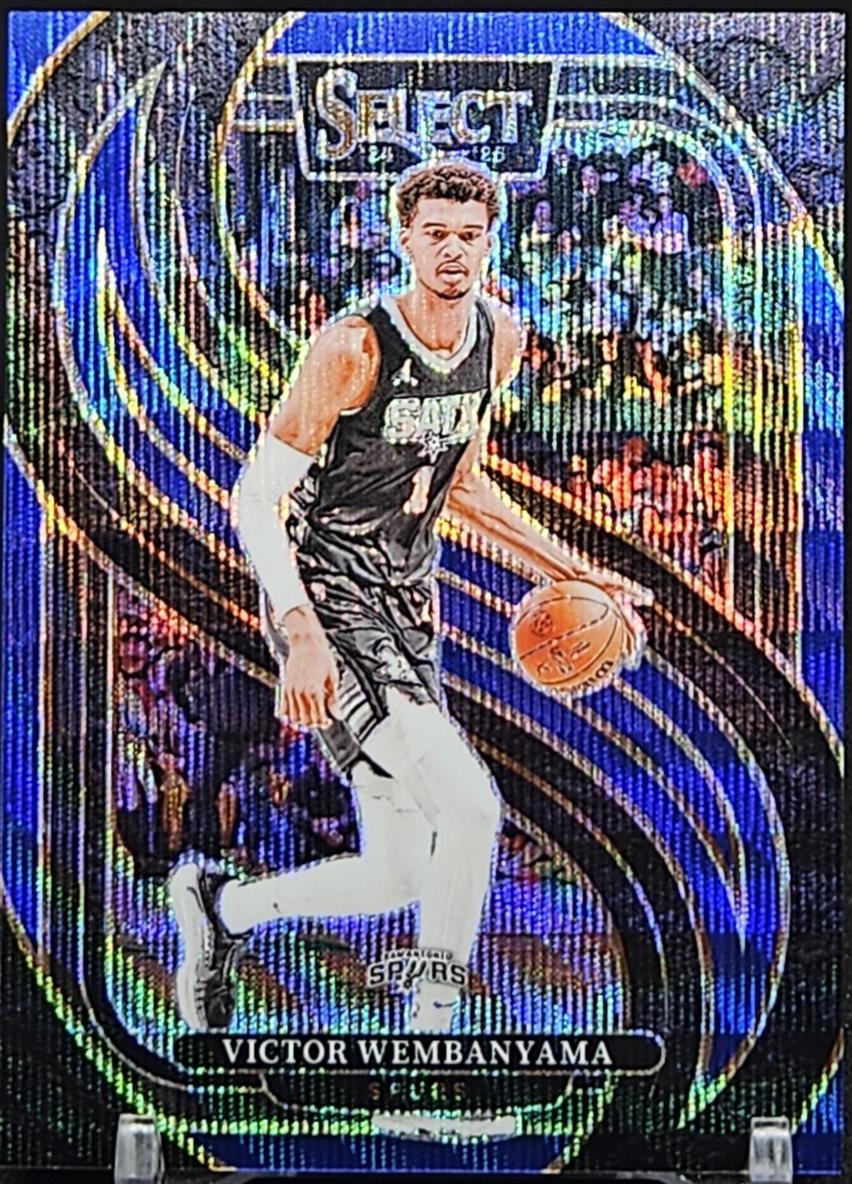 Victor Wembanyama [Blue Wave Prizm] #102