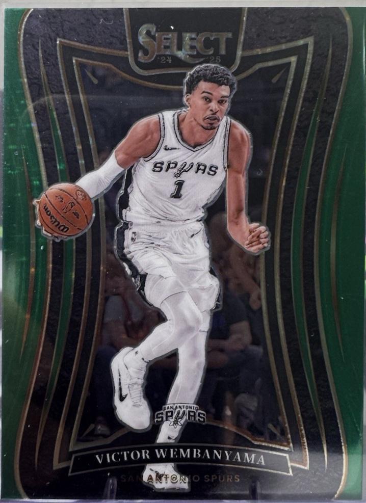 Victor Wembanyama [Green Stars Prizm] #309