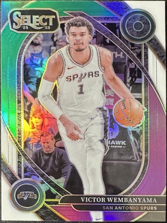 Victor Wembanyama [Green White Purple Prizm] #229