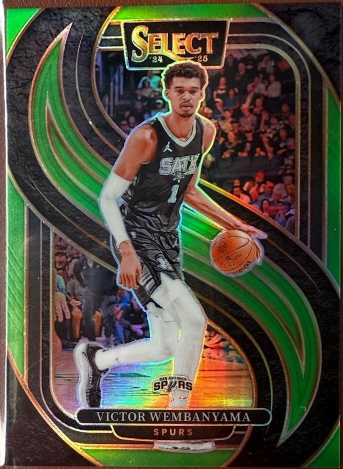 Victor Wembanyama [Neon Green Prizm] #102