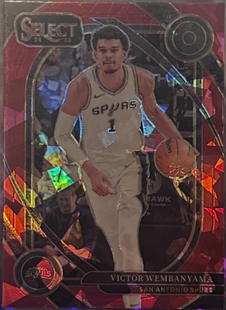 Victor Wembanyama [Red Cracked Ice Prizm] #229