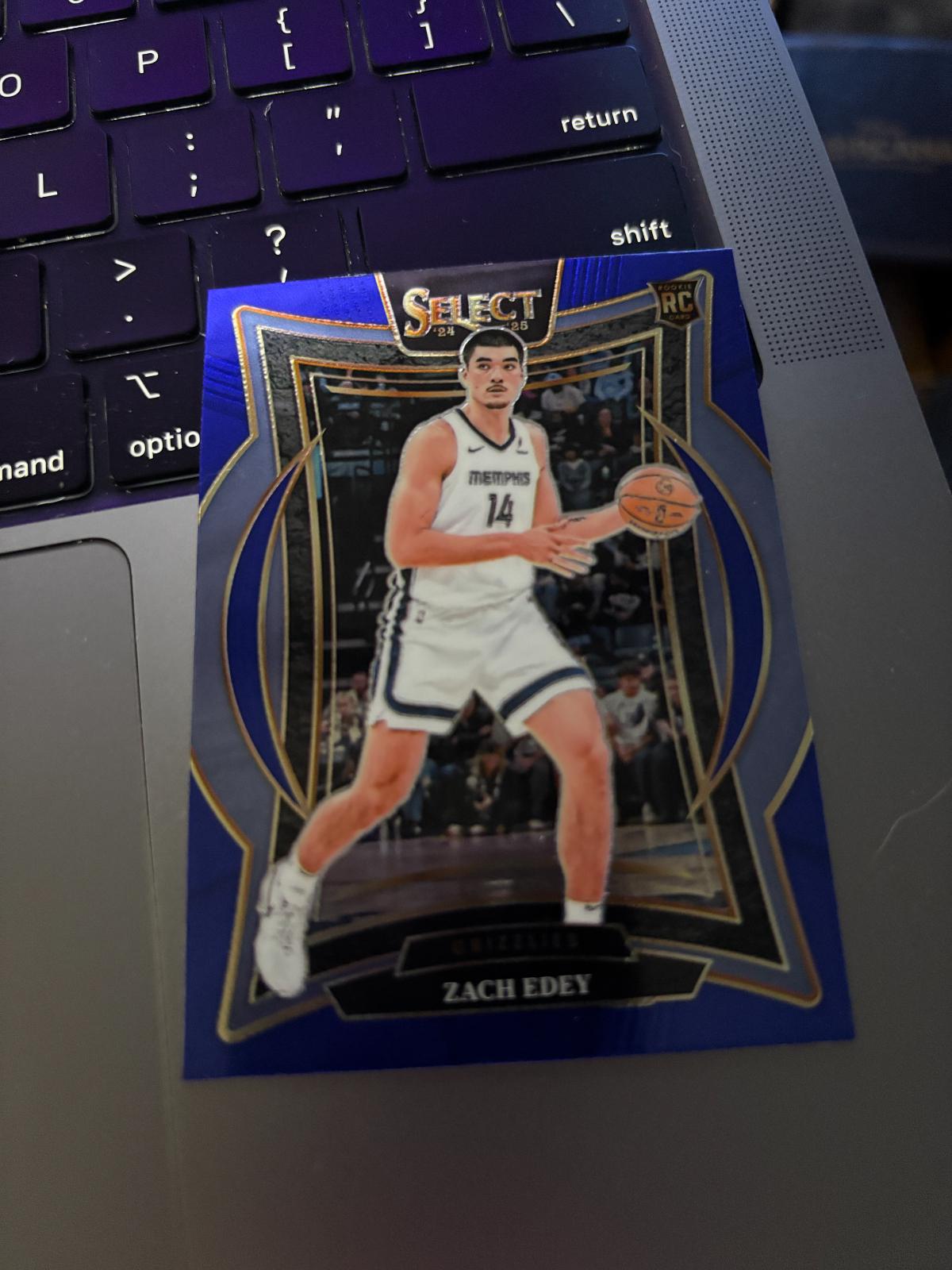 Zach Edey [Blue] #98