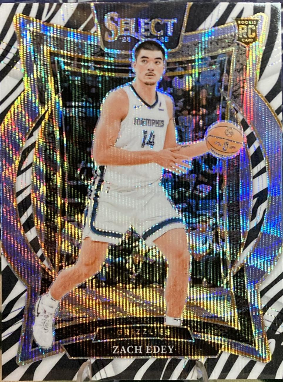 Zach Edey [Zebra Prizm] #98