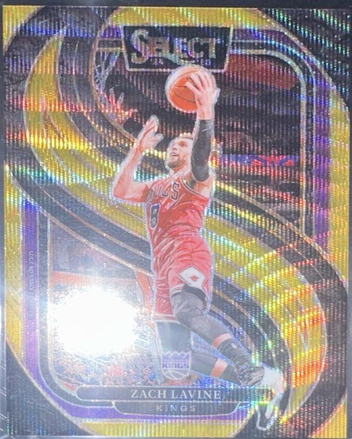 Zach LaVine [Gold Prizm] #115