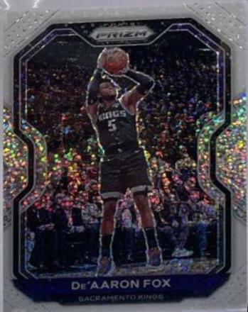 De'Aaron Fox [White Sparkle Prizm] #13