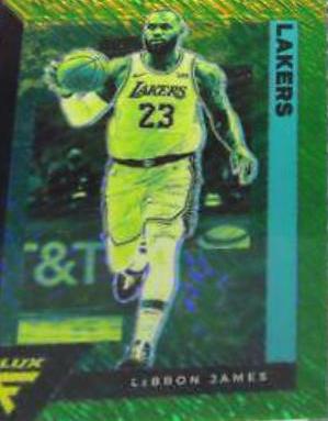 LeBron James [Green Shimmer Prizm] #1