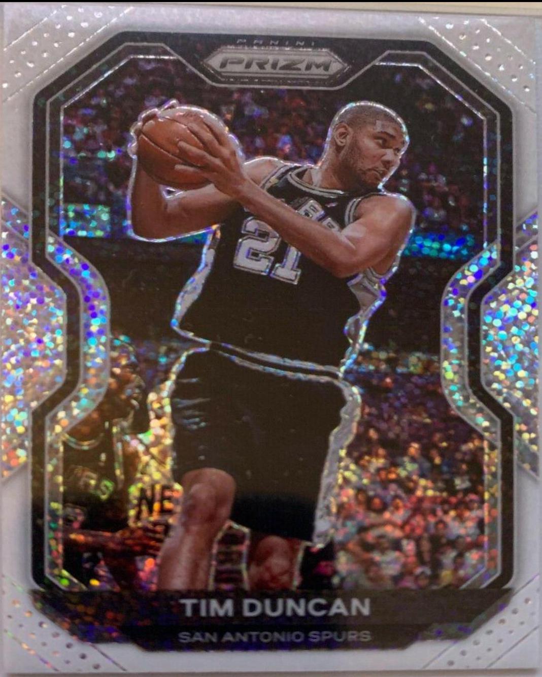 Tim Duncan [White Sparkle Prizm] #30