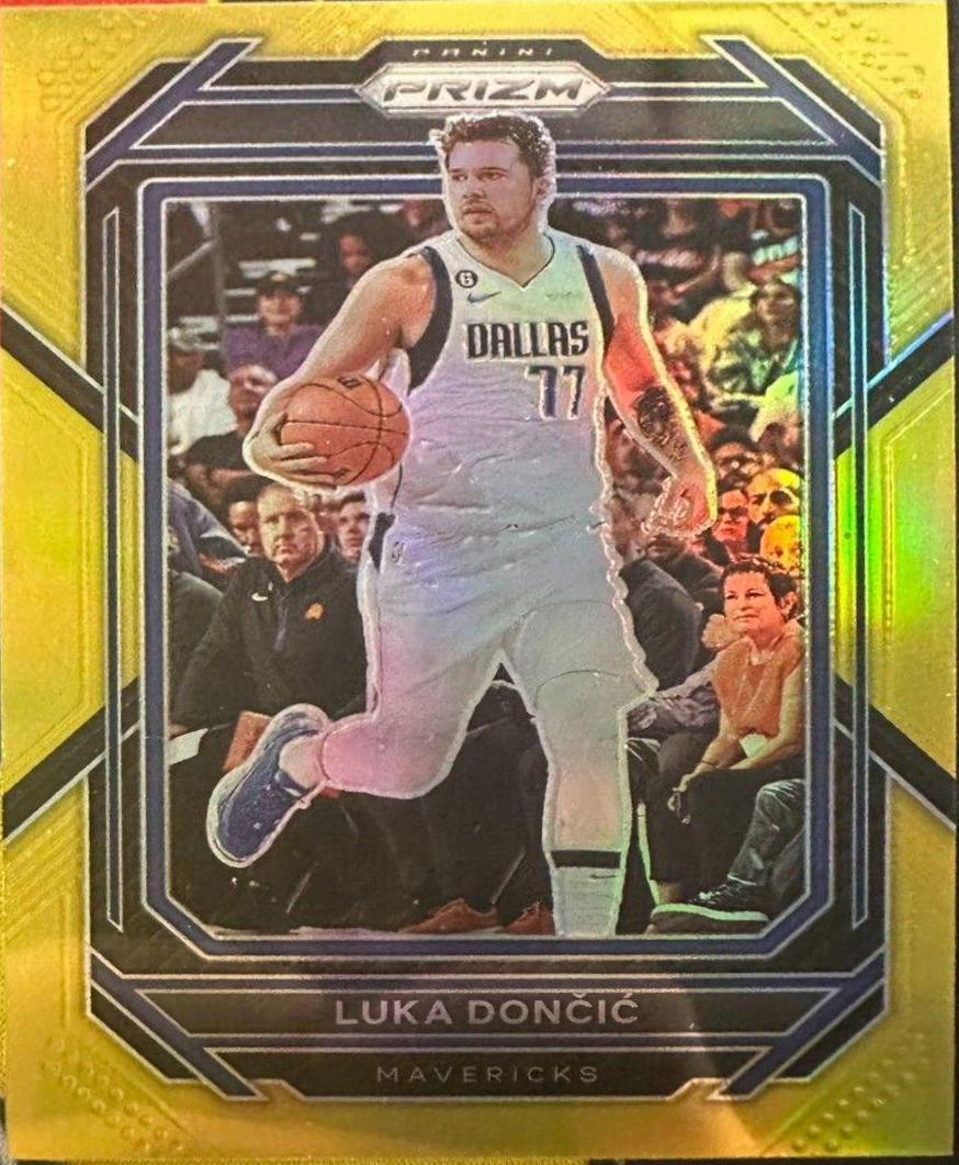 Luka Doncic [Gold] #196