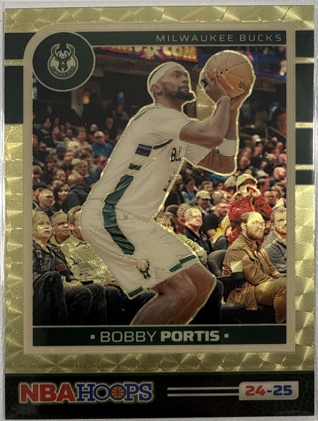 Bobby Portis [Gold Vinyl Prizm Premium] #23