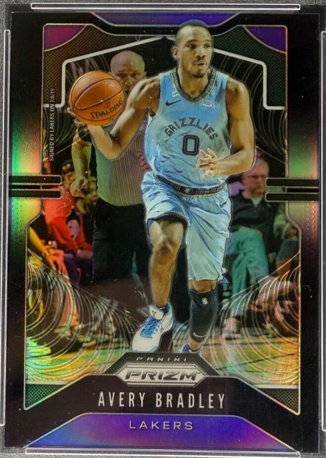 Avery Bradley [Black Gold Prizm] #137