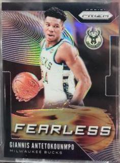 Giannis Antetokounmpo [Black Gold Prizm] #152
