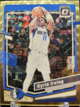 Kyrie Irving [Gold Vinyl] #22